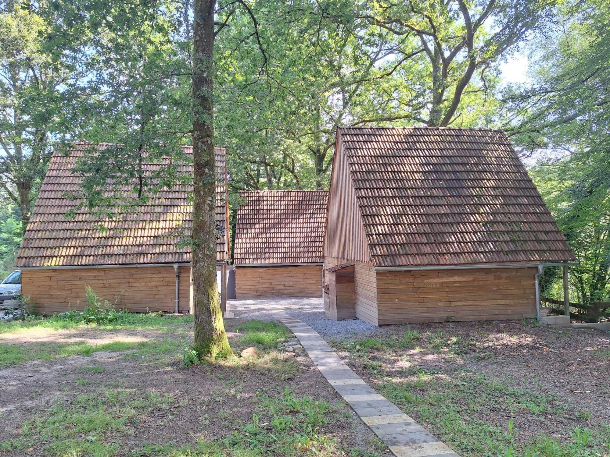 Отель Gite Tipi Faux-la-Montagne Экстерьер фото